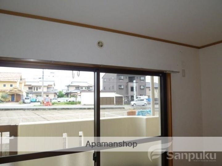 オレンジスクウェアの内装