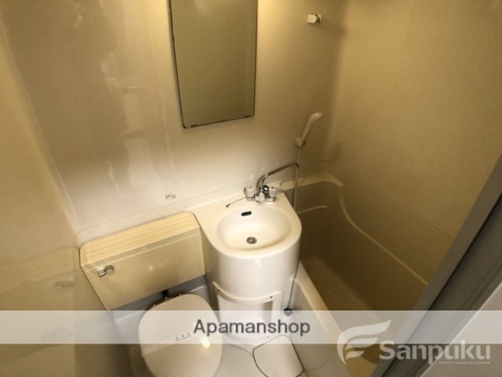 パル清水の内装