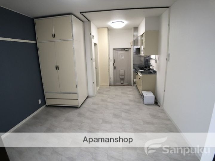 パル清水の内装