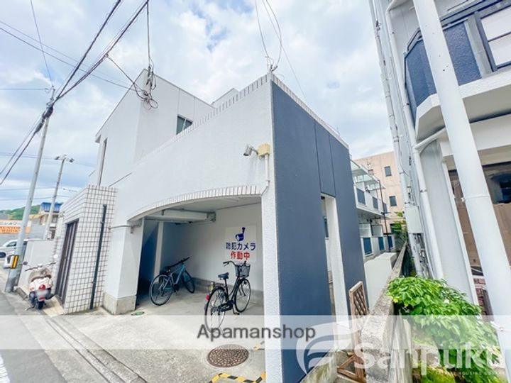 パル清水の外観