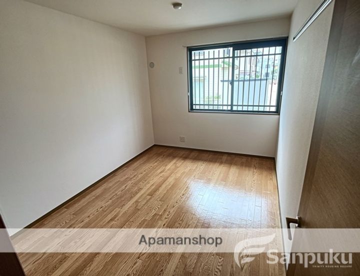 サンシャインハイツA棟の内装