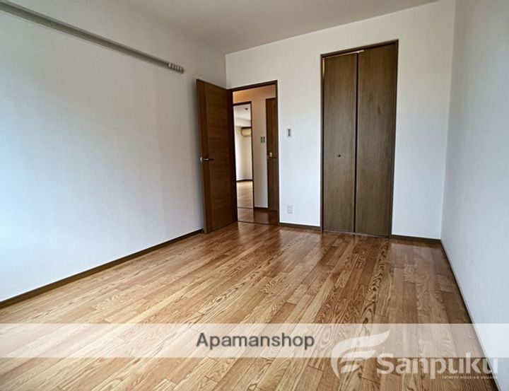 サンシャインハイツA棟の内装