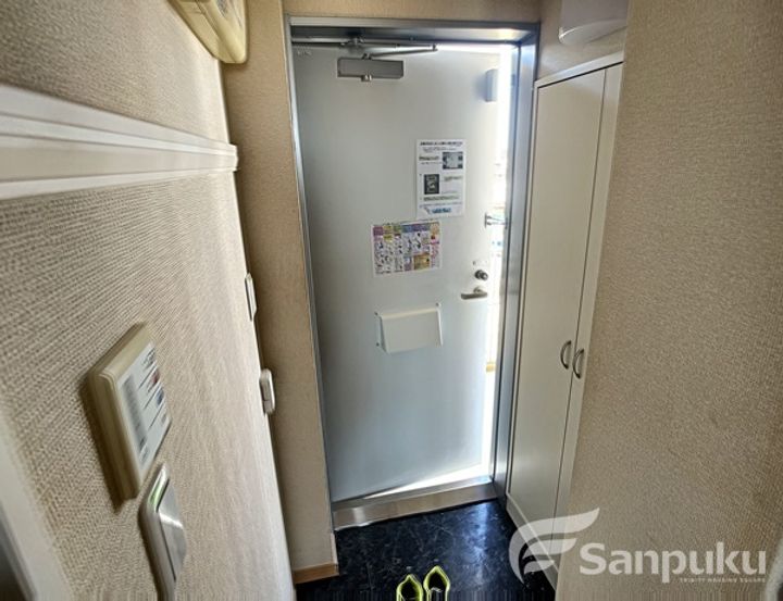 レオパレス松山保免404の内装