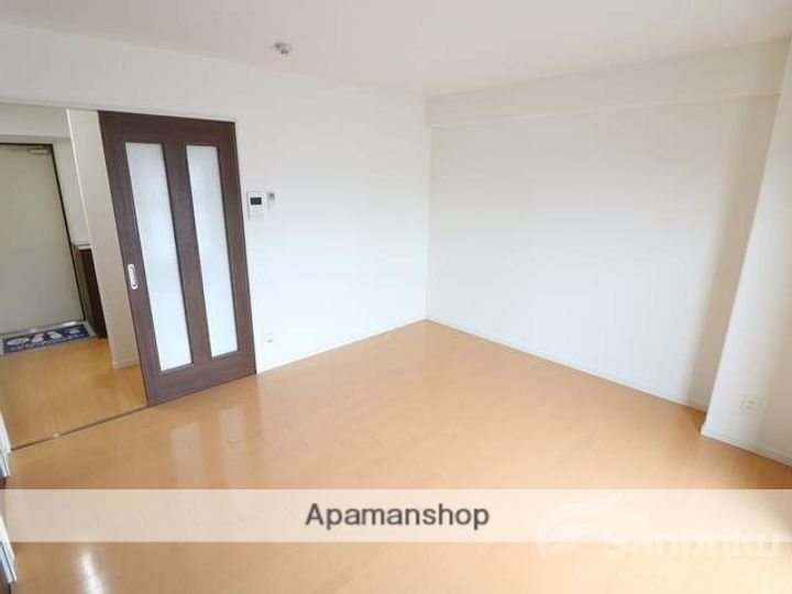 ブランノワール辻町503の内装