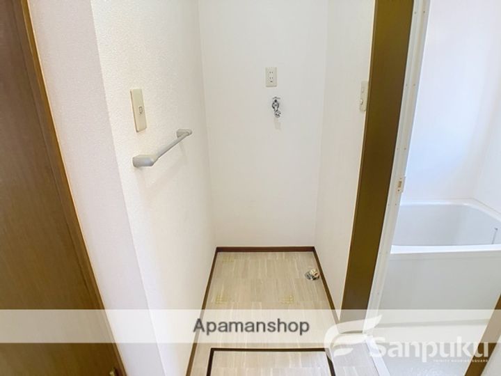 フェニックスコートB棟の内装