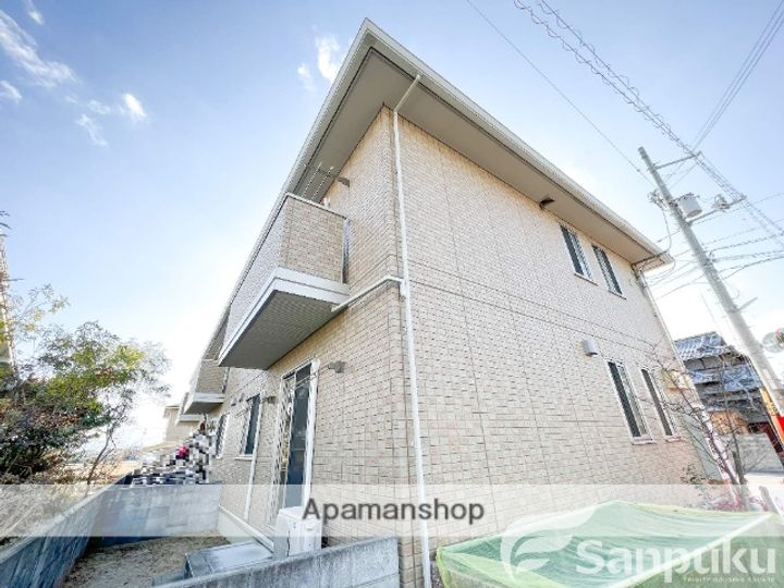 カーサ城北 A棟の外観