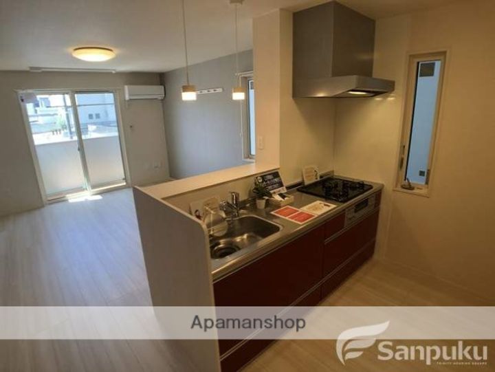 プランドール B棟101のキッチン