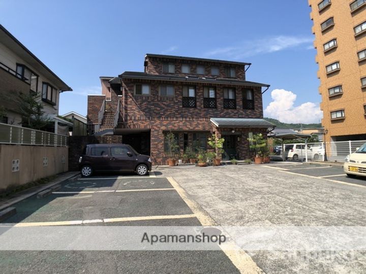 グランフォレストの周辺