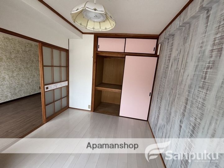寿温泉マンション603の内装