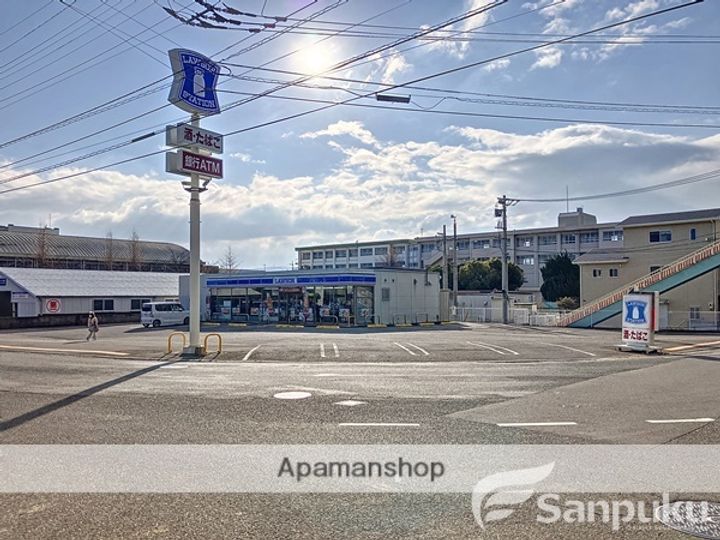 クレシエンド西垣生 B棟の周辺