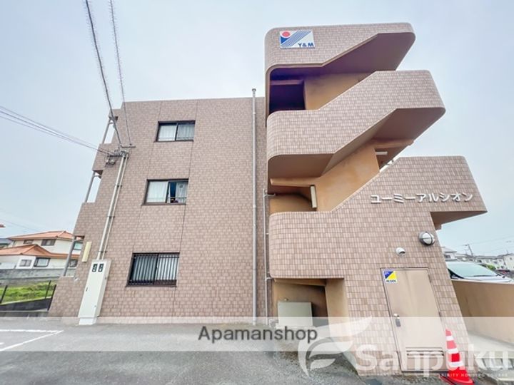 愛媛県松山市南久米町の賃貸マンションの外観