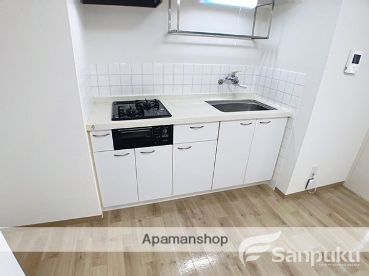 愛媛県松山市朝生田町2丁目の賃貸マンションの内装