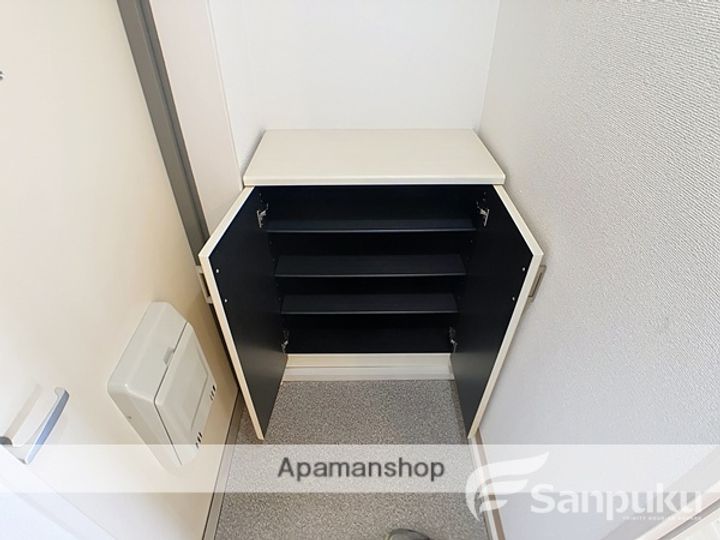 愛媛県松山市朝生田町2丁目の賃貸マンションの内装