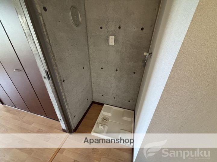 raffine' rougeの内装