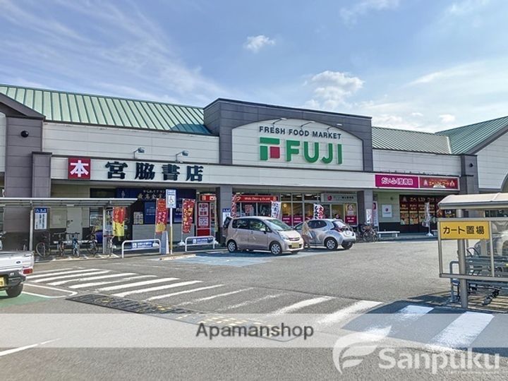 ラブレ吉藤の周辺