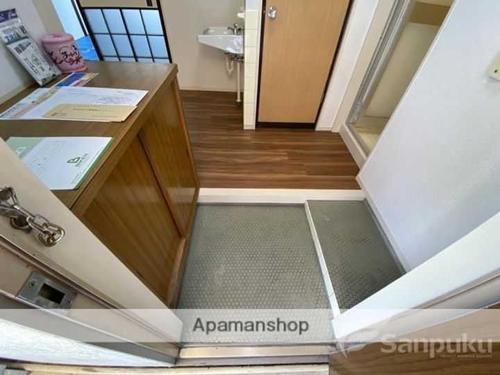 第二古照荘の玄関