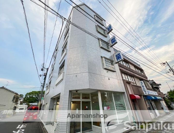 愛媛県松山市永木町1丁目の賃貸マンションの外観
