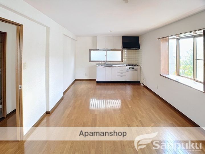 スプリエ道後の内装