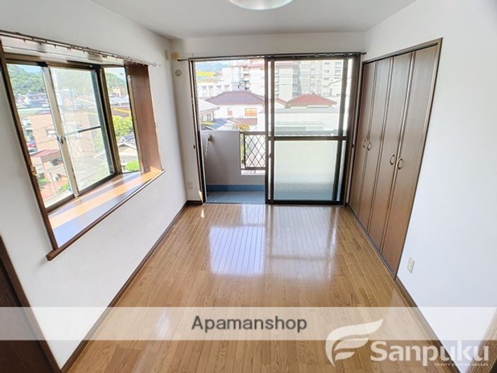 スプリエ道後の内装