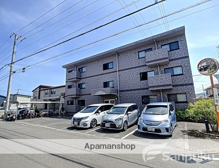 ブライムソレイユA棟の外観