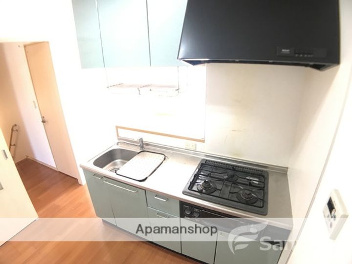 愛媛県松山市東石井4丁目の賃貸アパートの内装