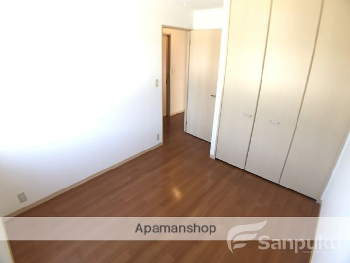 愛媛県松山市東石井4丁目の賃貸アパートの内装