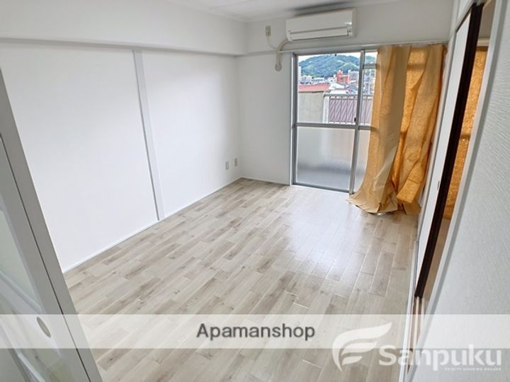 第81杉フラットの内装