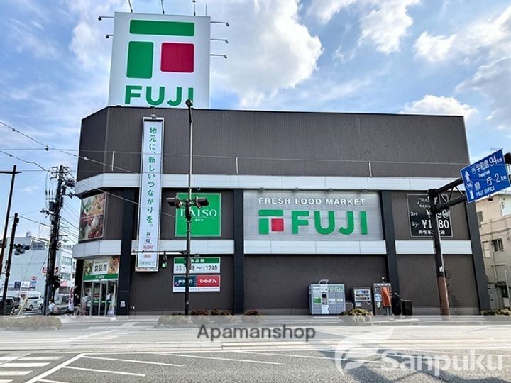 サン高砂の周辺