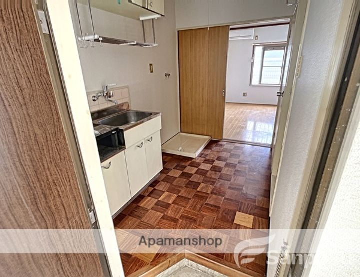 マ・メゾン102の玄関