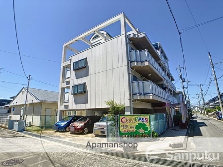 愛媛県松山市富久町の賃貸マンションの外観