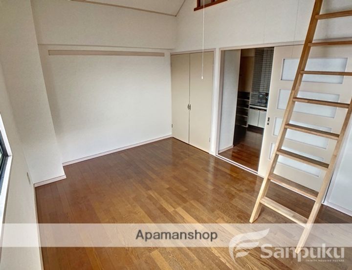 キャッスルEYAⅡの内装