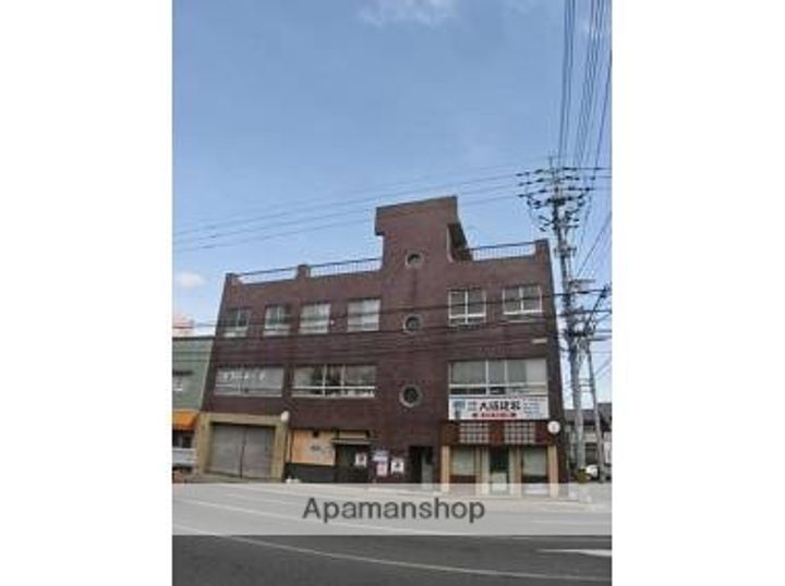 平岡ビルの外観