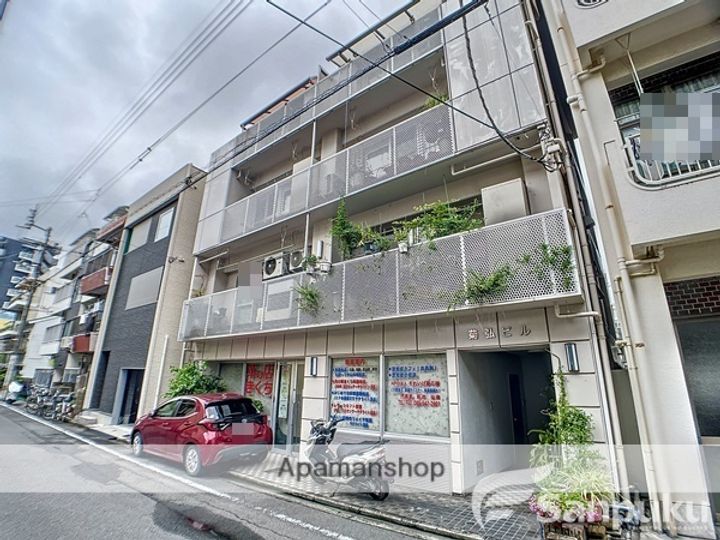 菊弘ビルの外観