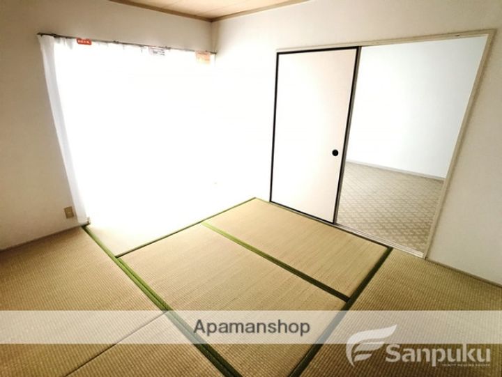 愛媛県松山市北久米町の賃貸アパートの内装
