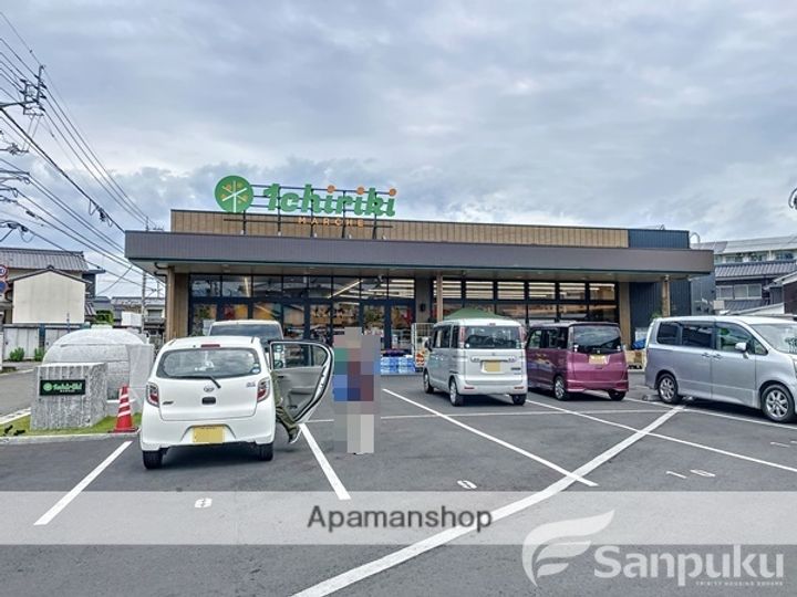 愛媛県松山市樽味2丁目の賃貸マンションの周辺