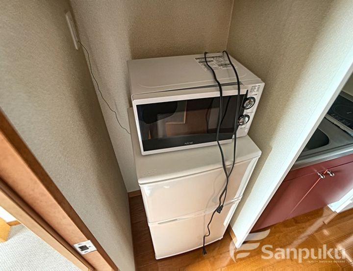 レオパレスラ プランタン Ⅱ101の内装