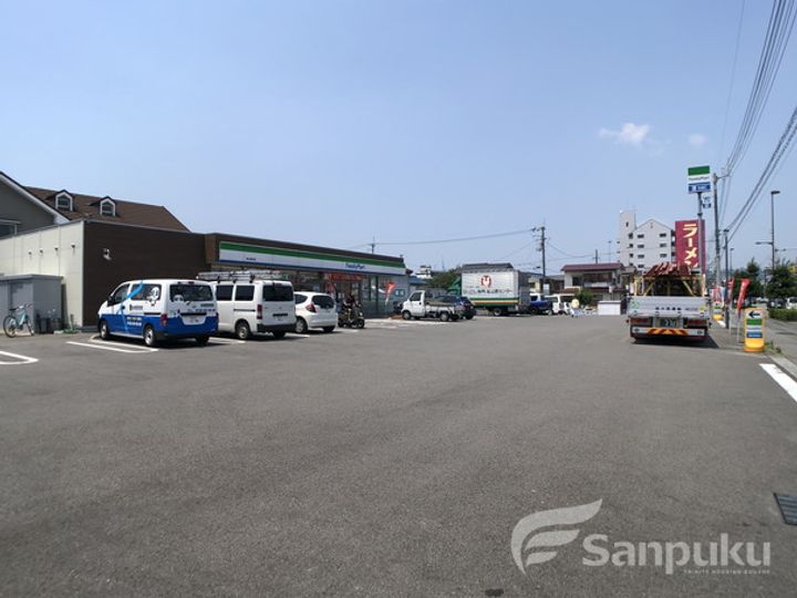 レオパレスゴールド枝松105の周辺