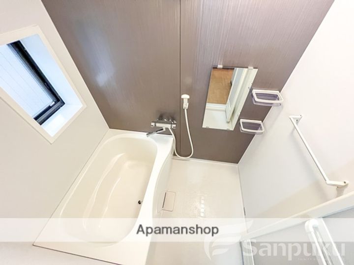 愛媛県松山市空港通2丁目の賃貸アパートの風呂