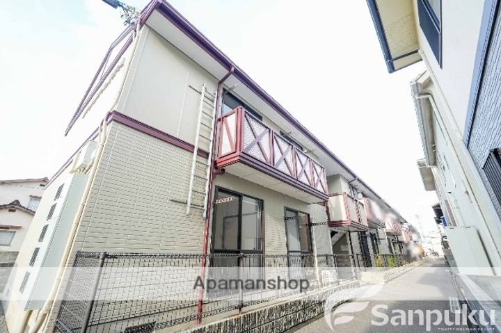 フレグランス関谷 A棟の外観