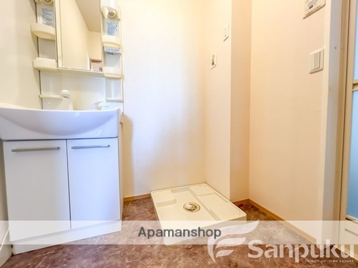 カーサ城北 C棟の内装