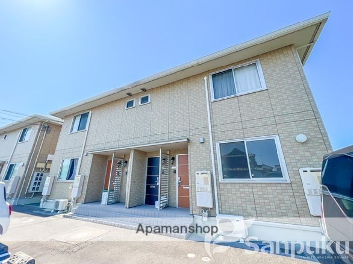 カーサ城北 C棟の外観