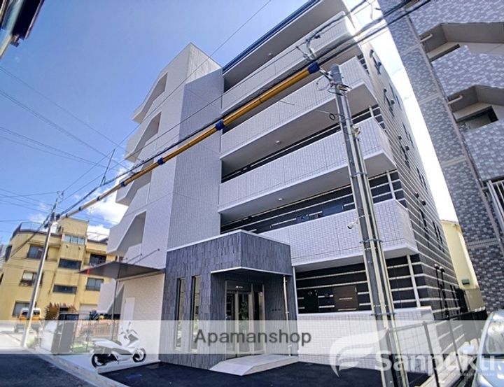 愛媛県松山市泉町の賃貸マンションの外観