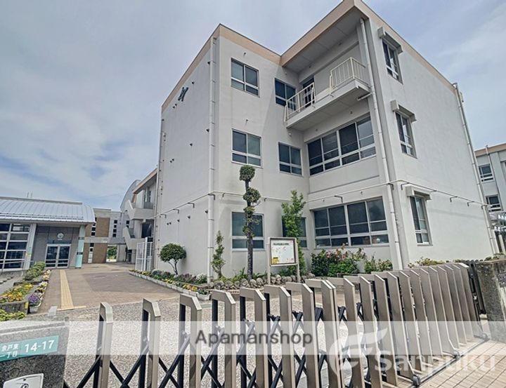 愛媛県松山市余戸東4丁目(一戸建)の賃貸物件の周辺