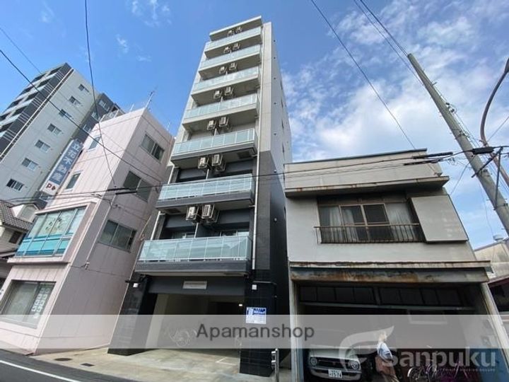 愛媛県松山市立花3丁目の賃貸マンションの外観