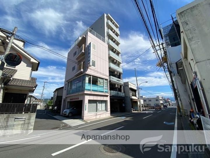 愛媛県松山市立花3丁目の賃貸マンションの外観