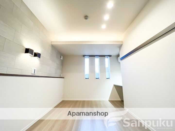 愛媛県松山市岩崎町1丁目の賃貸マンションの内装