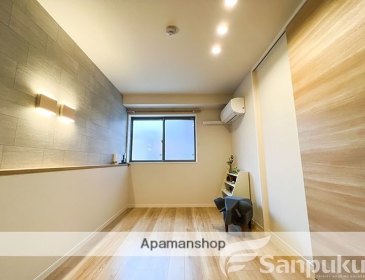 愛媛県松山市岩崎町1丁目の賃貸マンションの内装