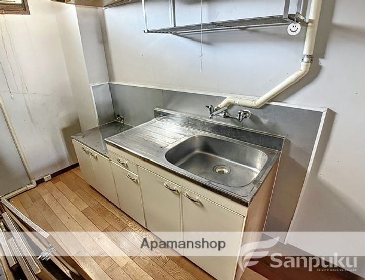 祝谷ビルのキッチン