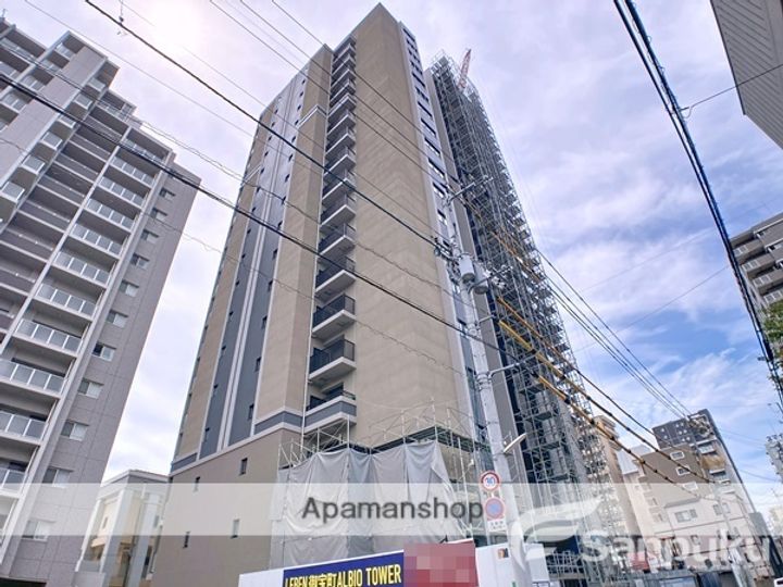 レーベン御宝アルビオ・タワーの外観