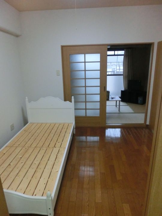 マルイハイビスカスの居間